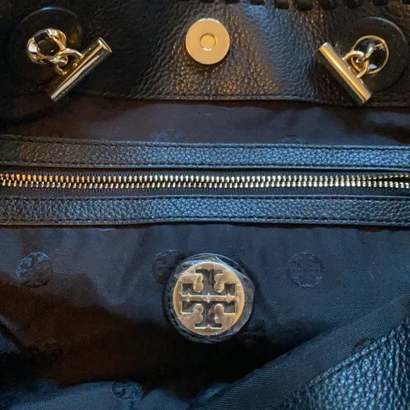 Tory Burch- Marion tote- used 1x